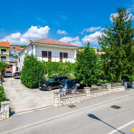 Frano I Lovro - Hr-08755-01 By Interhome * Crikvenica