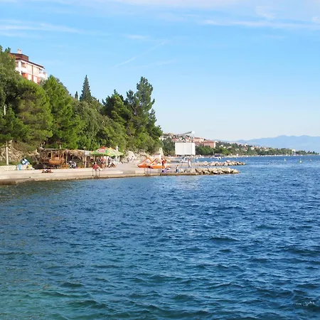 Appartement Frano I Lovro - Hr-08755-01 By Interhome Crikvenica